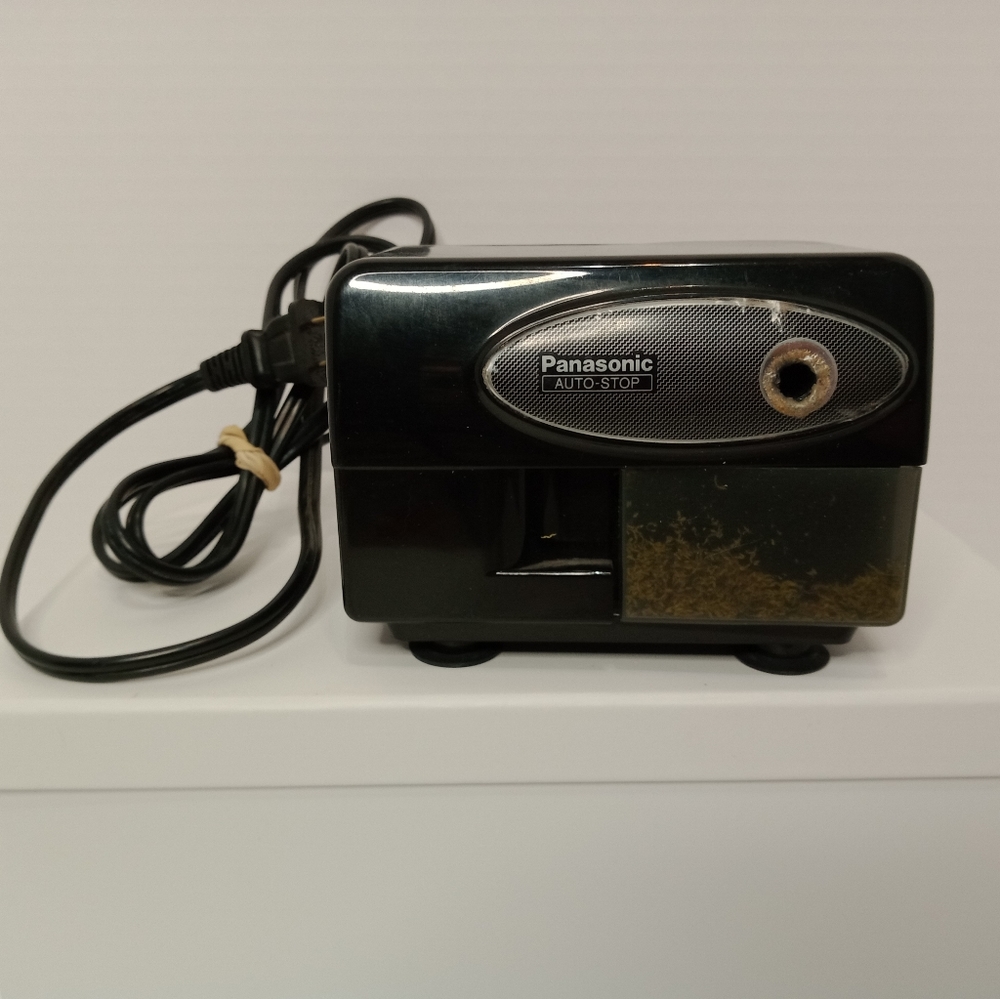 Panasonic automatic pencil sharpener
